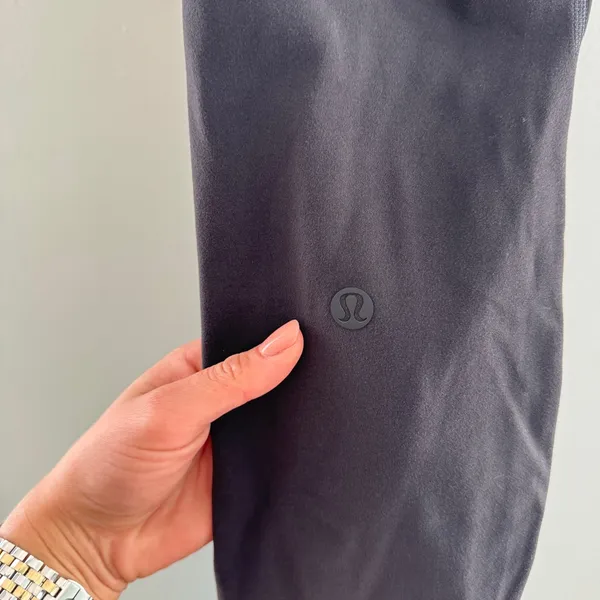 Lululemon Align Team Canada Edition Leggings - Image 10