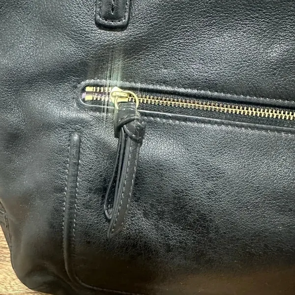 Vintage Coach Y2K black leather bag - EUC - Image 3