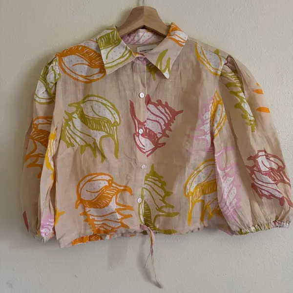 Elizabeth James The Label Linen Colorful Shell Print Coastal Beach Blouse Small - Image 2
