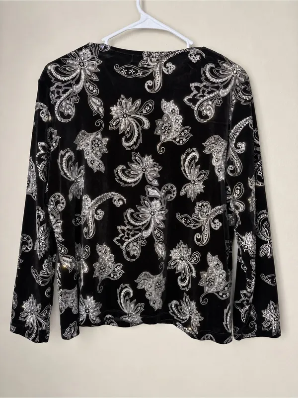 Notations Petite PXL Black Velvet Silver Paisley Floral Shimmer Cardigan - Image 2