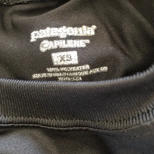 Patagonia Capilene Black Crewneck Base Layer Size XS Winter Cozy Outdoors Ski - Image 4