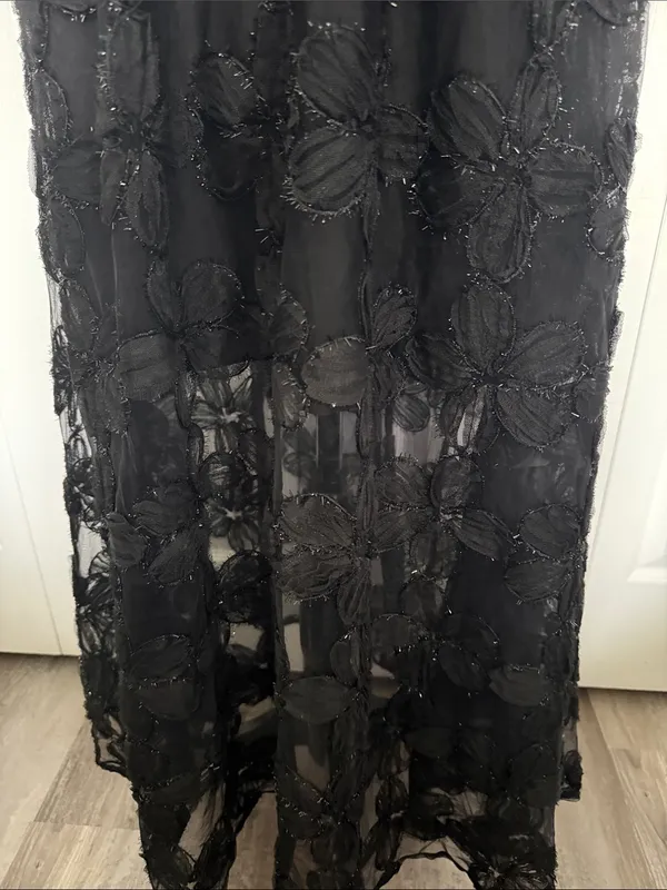 Black Embroidered Puff - Image 7