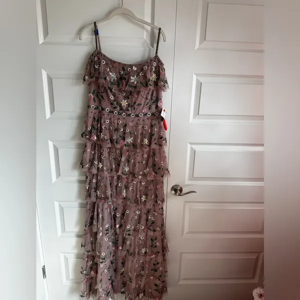 Mac Duggal 9069 Mauve‎ Off Shoulder Floral Embroidered Ruffle Tiered Gown NWT 10 - Image 8