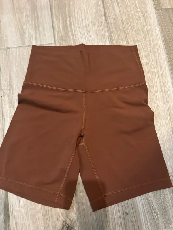 Aritzia TNA Biker Shorts - Image 3