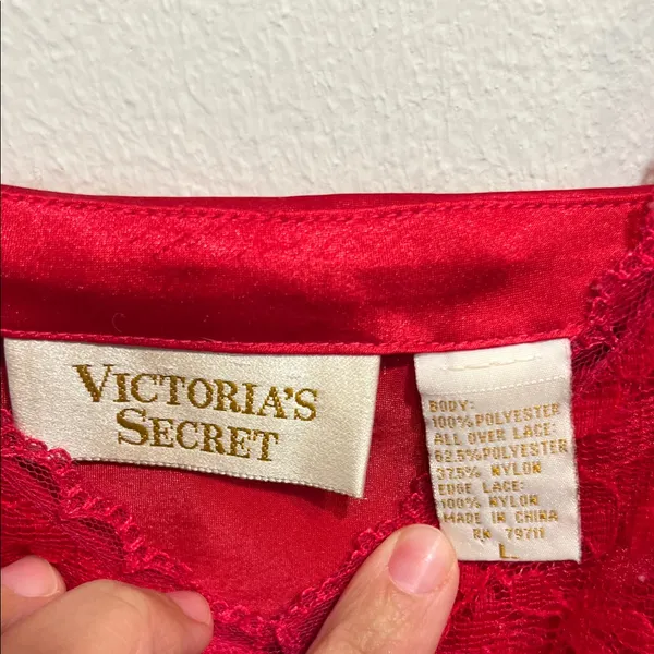 Victoria's Secret Red Lace vintage Detail tank top - Image 2
