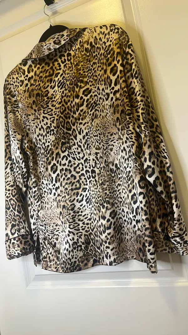 Victoria's Secret Pajama Top - Image 5