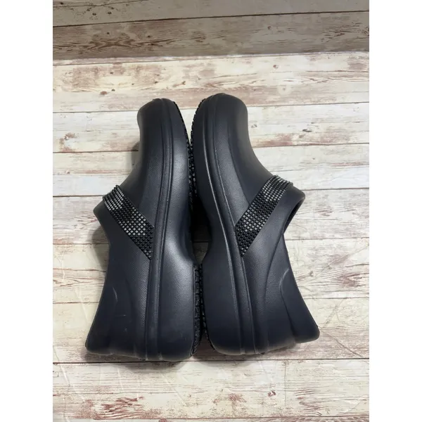 Crocs Dual Comfort Clogs Women's Size 8 Nursing Healthcare Black - Image 6
