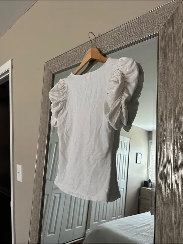 Nation LTD 100% Pima Cotton White Short Sleeve Ruffle Blouse Size XS - Image 5