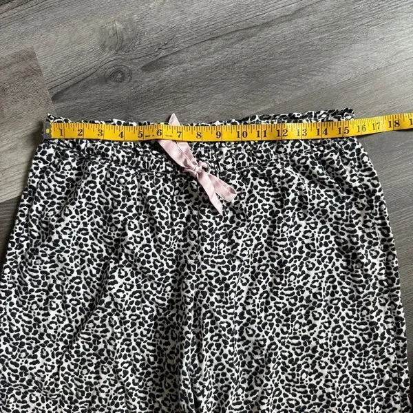 Victoria’s Secret Leopard Pajama Pants Black White Medium Pink Tie - Image 7