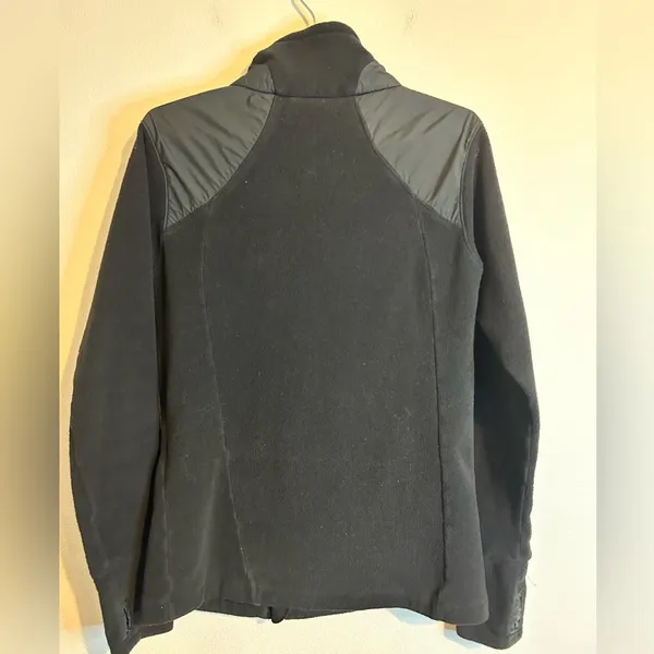 Columbia Woman’s Black Fleece Jacket - Image 4