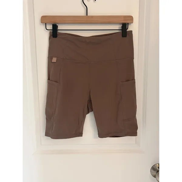 Halara Brown High Waisted Biker Shorts with Pockets Womens Size Medium NWT OG5UC - Image 2