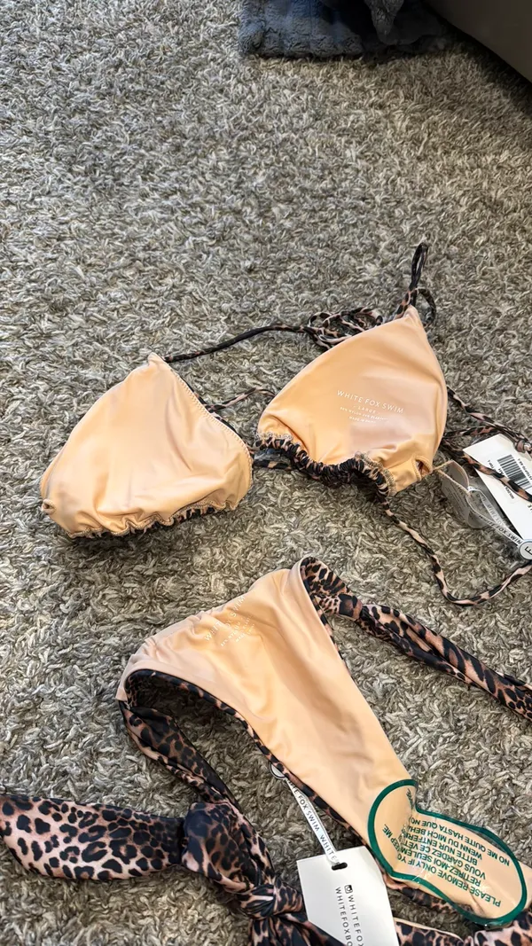 White Fox boutique swimsuit - Image 5