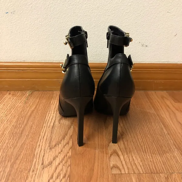 Guess leather women's high heel ankle boots - Image 3