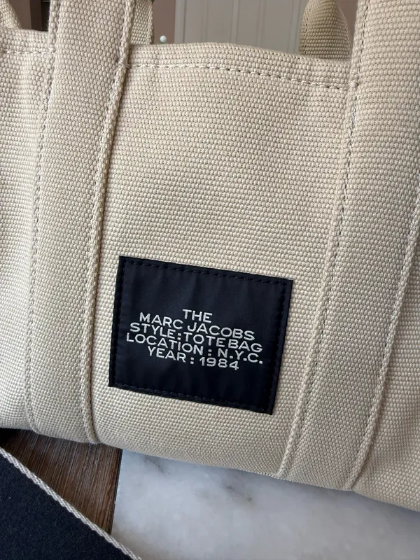 Marc Jacobs The Tote Bag Small Jacquard - Image 6