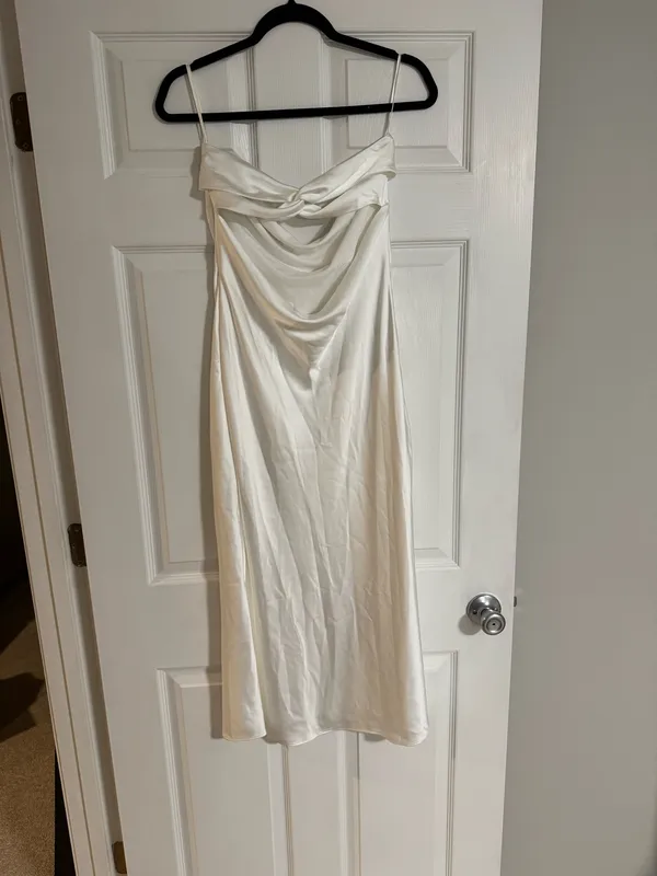 Sachin & Babi Aubrey Strapless Dress White Satin - Image 4