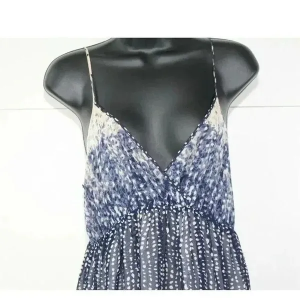 ladies leola long dress size S - Image 2