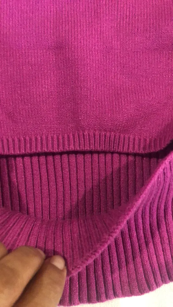 Lush Turtleneck Sweater Sz M. - Image 5
