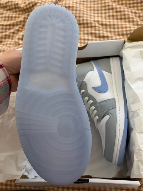 Nike Jordan - Image 2