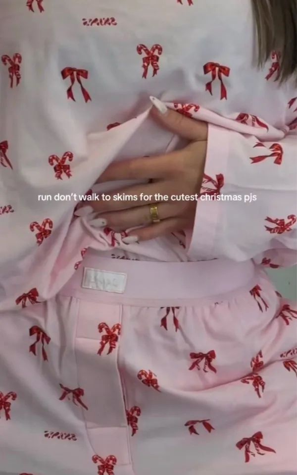 SKIMS Candy Heart Pajama Set - Image 2