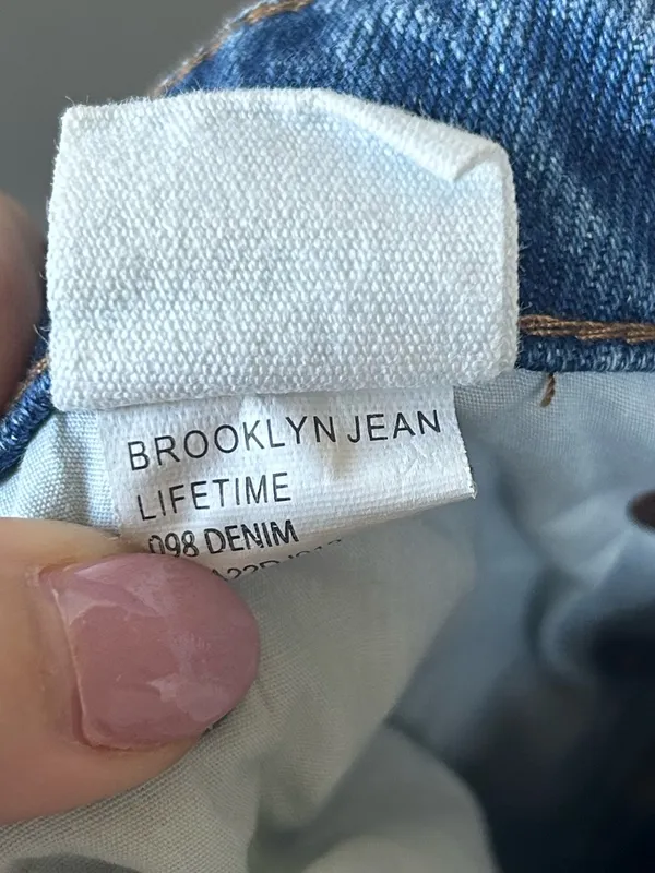 Ksubi Women's Brooklyn Straight Leg Jeans in Lifetime Wash Size 26 Gently Used - Image 7