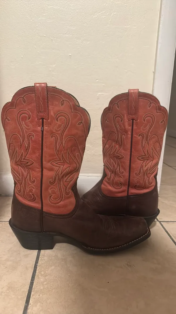 Ariat Women’s Cowboy Boots - Image 7
