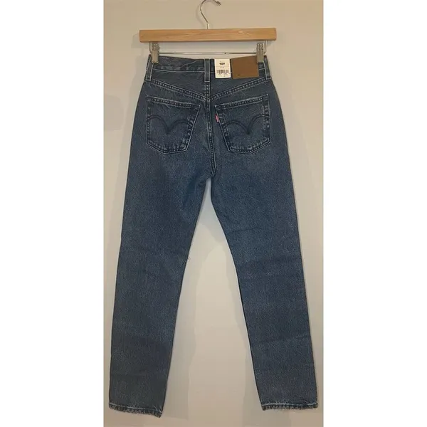 NWT Levi's 501 Original Women's Jeans Size 23 x 30 Straight Leg Distressed - Image 6