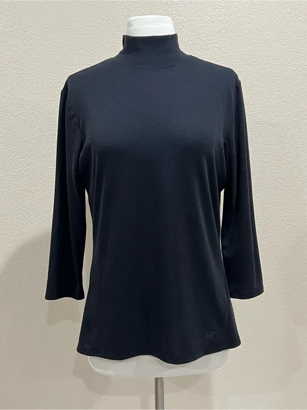 Arc'Teryx Black Heather Lumin Mock Neck Top Size Medium - Image 3