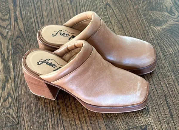New Free People Ruby Platform Mules - Image 3