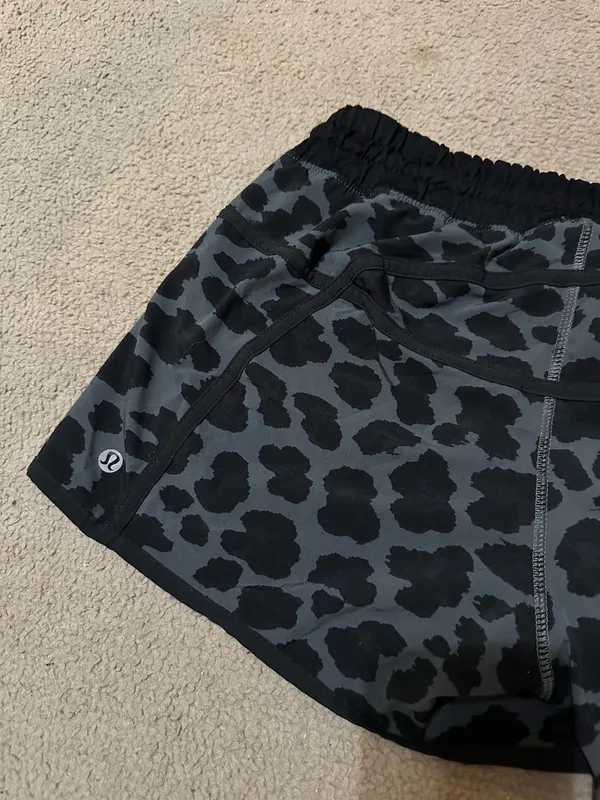 Lululemon shorts - Image 3