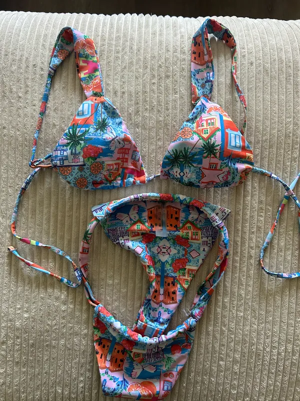 Multicolor adjustable SHEIN bikini set - Image 3