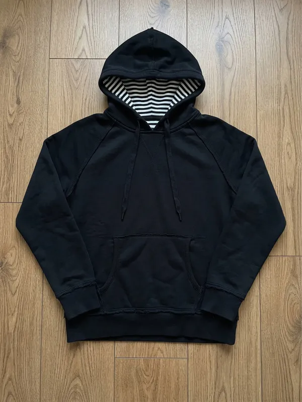 The Off-Duty Oversized Hoodie | Black-L - Image 3