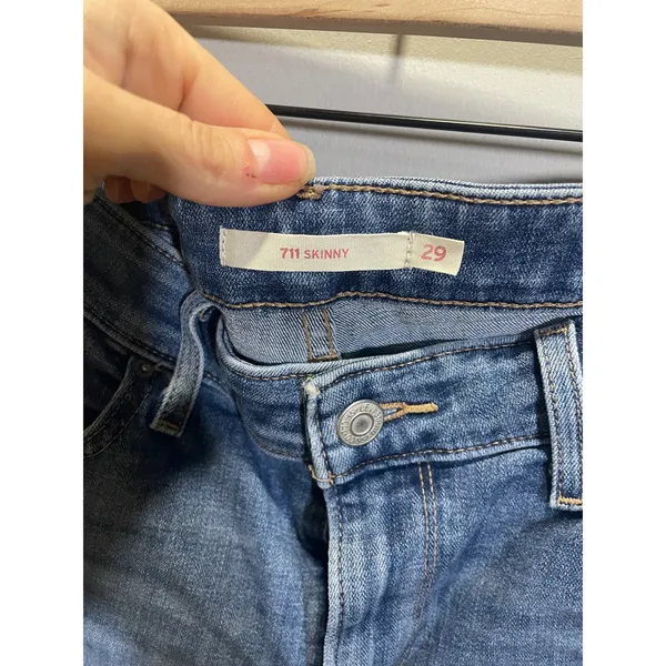 Levi's 711 Skinny Jeans Womens 29 Blue Distressed Ripped Raw Hem Casual Edgy‎ - Image 3