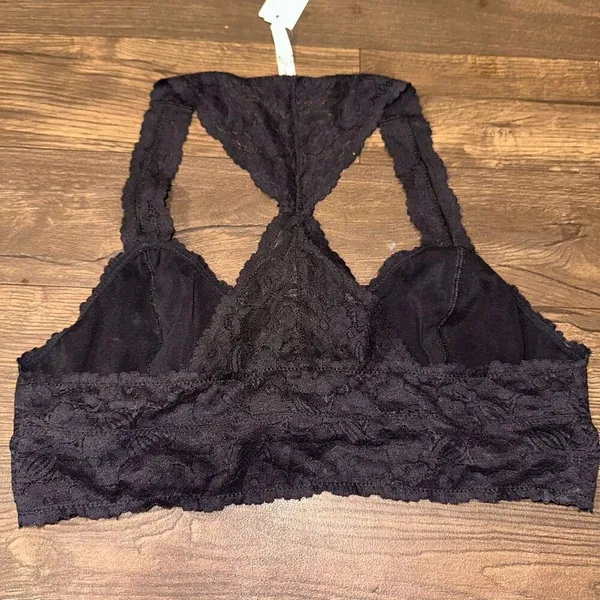 Intimately Free People black lace racer back L Galloon bralette - Image 6