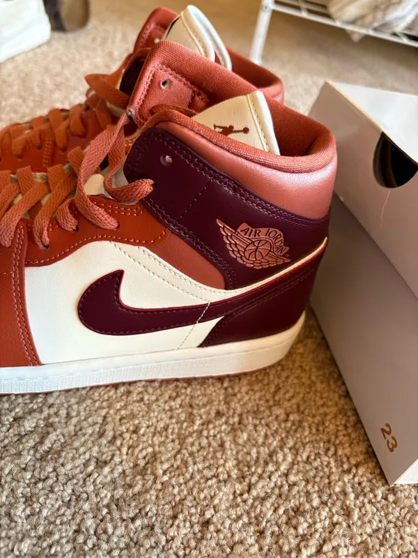 Jordan Nike - Image 2