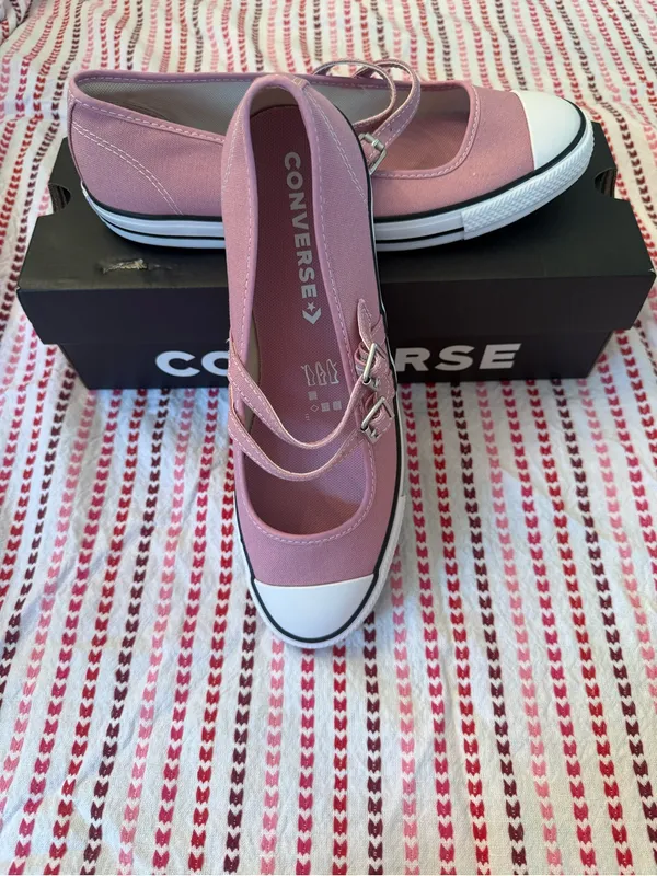 Converse Chuck Taylor All Star Dainty Mary Janes Size 9.5 - Image 3