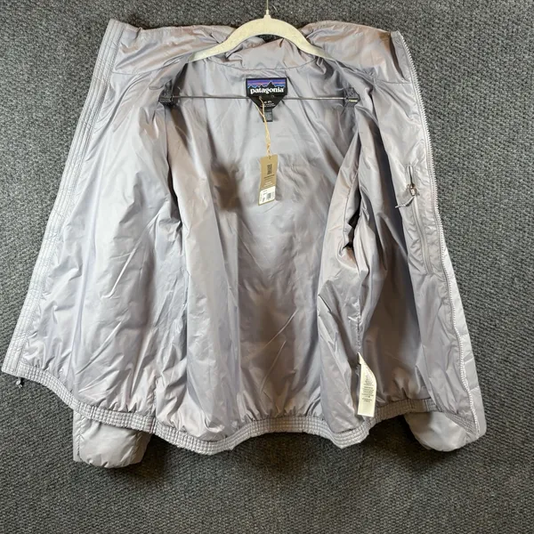 Patagonia Women's Light Gust Full Zip Jacket Sz XL Permafrost Purple 20561‎ PMFP - Image 3