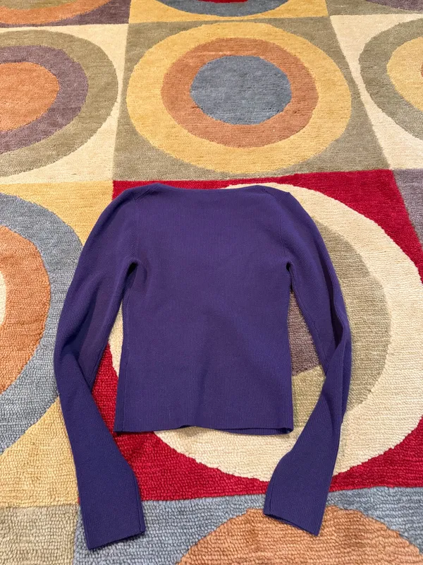 NWT Aritzia Wilfred Sculpt Knit Sweetheart Longsleeve Sweater Top Purple Small - Image 4