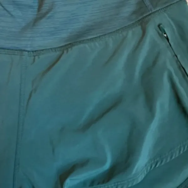 Outdoor Voices Hudson 2.5” Athletic Running Shorts Evergreen XL - Image 6