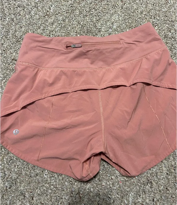 Lululemon Speed Up Shorts 4" Mid-Rise peach - Image 2