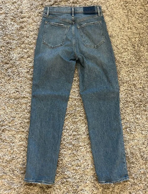Abercrombie Ultra High Rise 90s Straight Jean - Image 7
