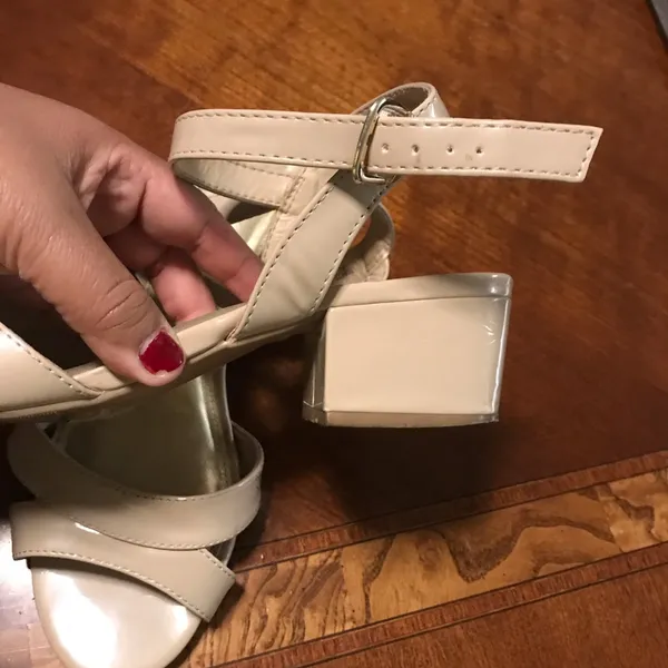 Dexflex Comfort Block heel sandals SZ 8W - Image 5