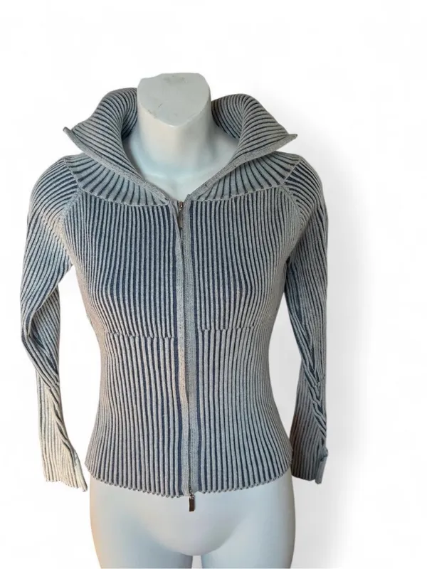 Ribbed Zip - Image 3