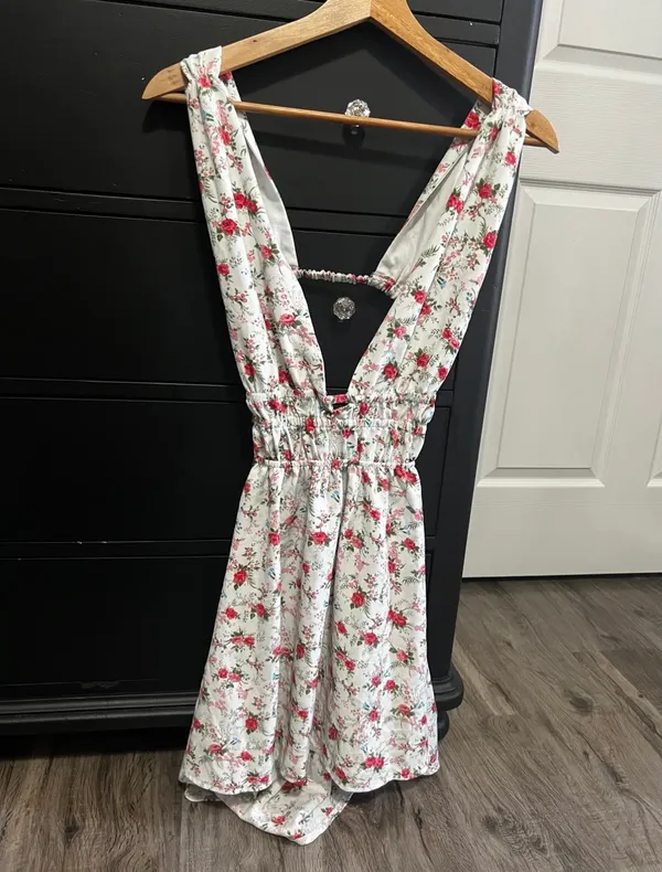 White floral dress Size M - Image 3