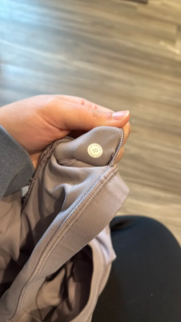 Lululemon Align top - Image 3