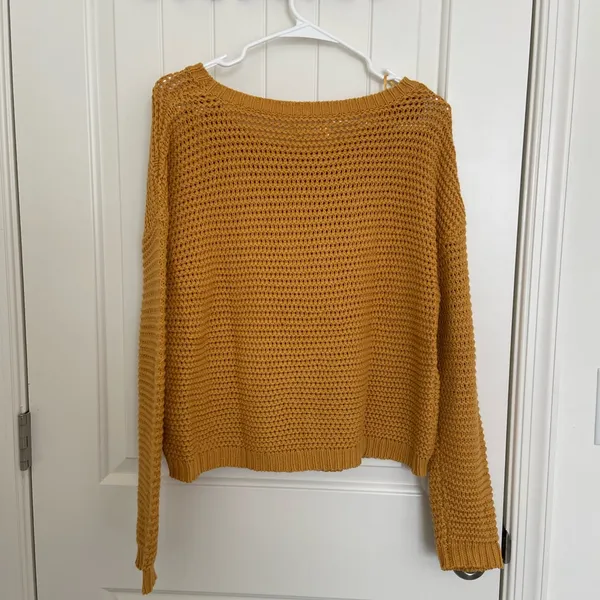 NEW Aeropostale women’s deep yellow‎ chunky thick knit Crewcut sweater medium - Image 6