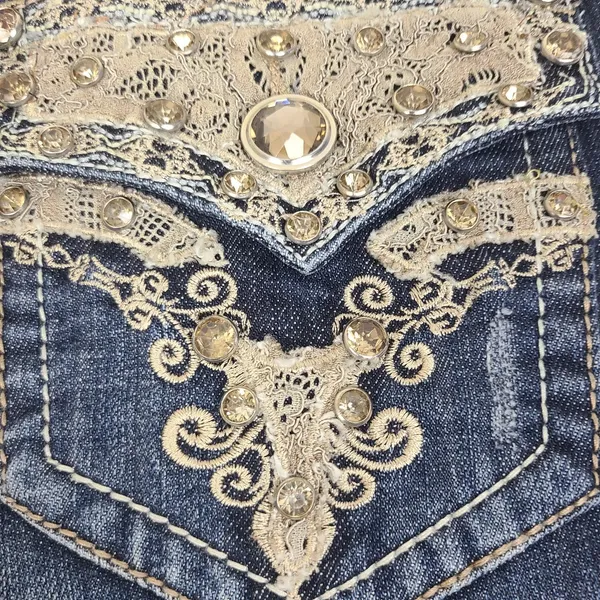 Grace in LA Womens Size 7M Easy Fit Denim Jeans BLue Size 7M Embroidered Jeweled - Image 12