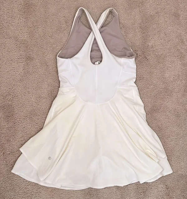 Lululemon Court Crush Dress Skort Built in Shorts Tennis Athletic White Size 8 - Image 4