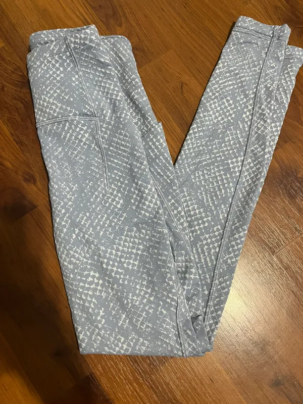 Lululemon Swift Speed High-Rise Tight 28” - Image 4