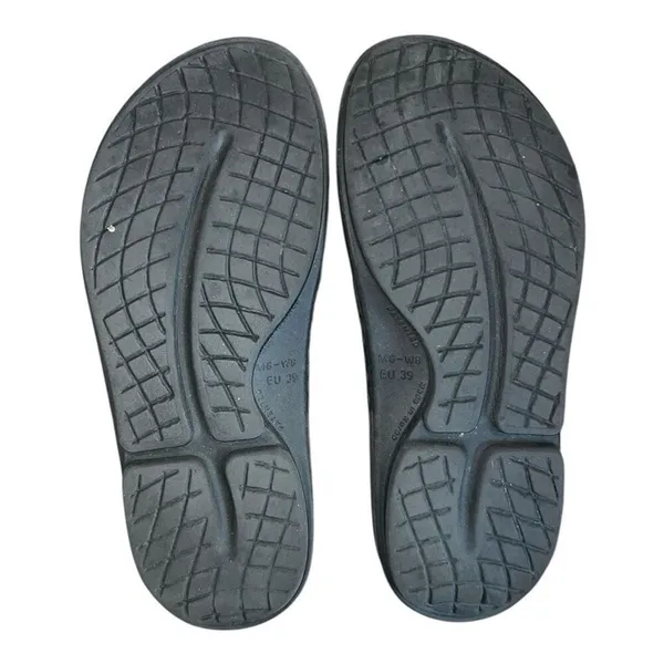 ✨Oofos Women'S Black Sz 8 Sandals✨ - Image 13