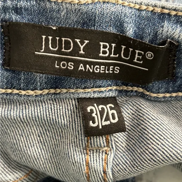 Judy blue straight leg blue jeans tummy control knee distress ripped size 25 - Image 3